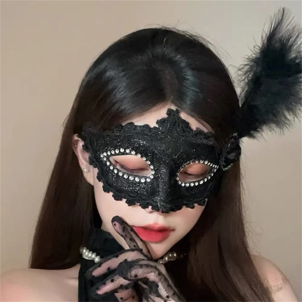 Sexy Masquerade Mask Feather Lace Decoration Cosplay Party Princess Ball Mardi Gras Half Mask Dress Decoration Charming Sexy