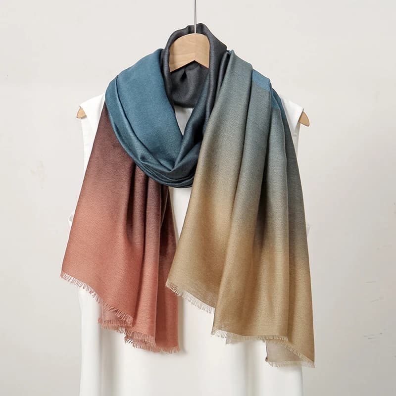 Fashion Gradient Hijab Viscose Women Scarf Plain Ombre Glitter Fringe Shawl Lady Shimmer Hijabs Scarves Luxury Designers Wraps