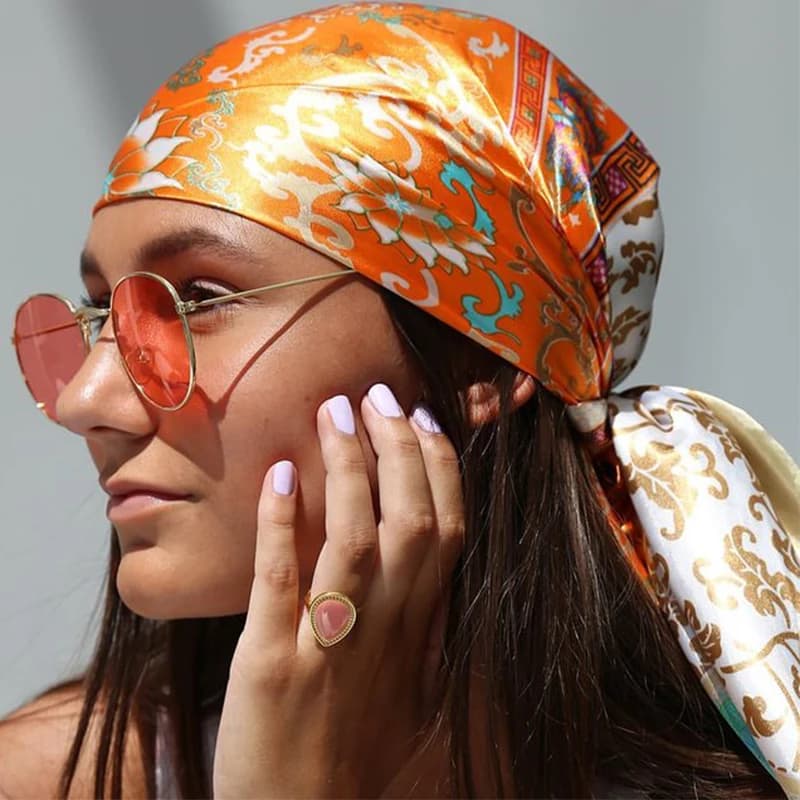 90*90CM Shawls Fashion Beach Sunscreen Silk Scarves 2025 Europe And America Kerchief Popular Print Square Bandannas