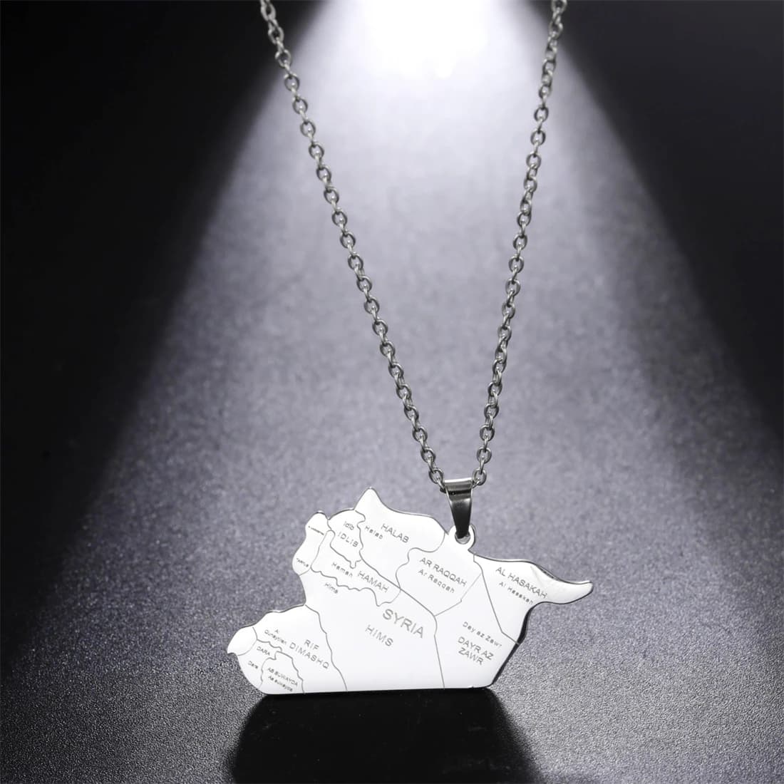 EUEAVAN Syria City Name Map Necklaces for Women Men Gold Silver Color Stainless Steel Retro Syria Flag Pendant Jewelry Wholesale