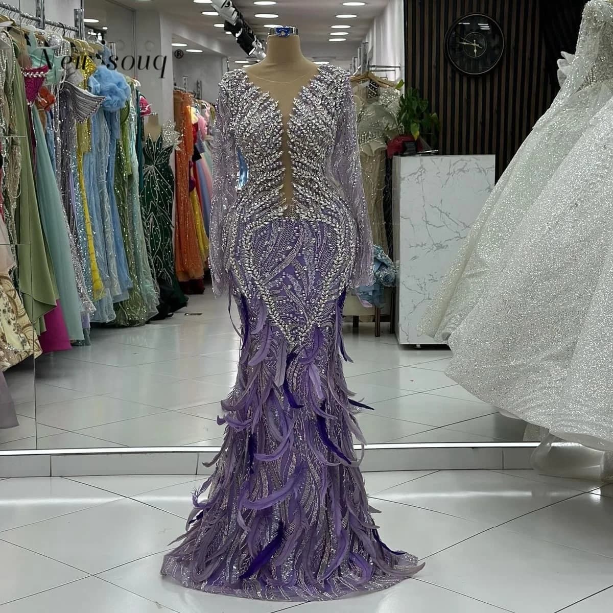 Lavender Feathers Long Sleeves Mermaid Evening Dresses with Crystals Pearls Customized Arabic Elegant Party Gowns for Women