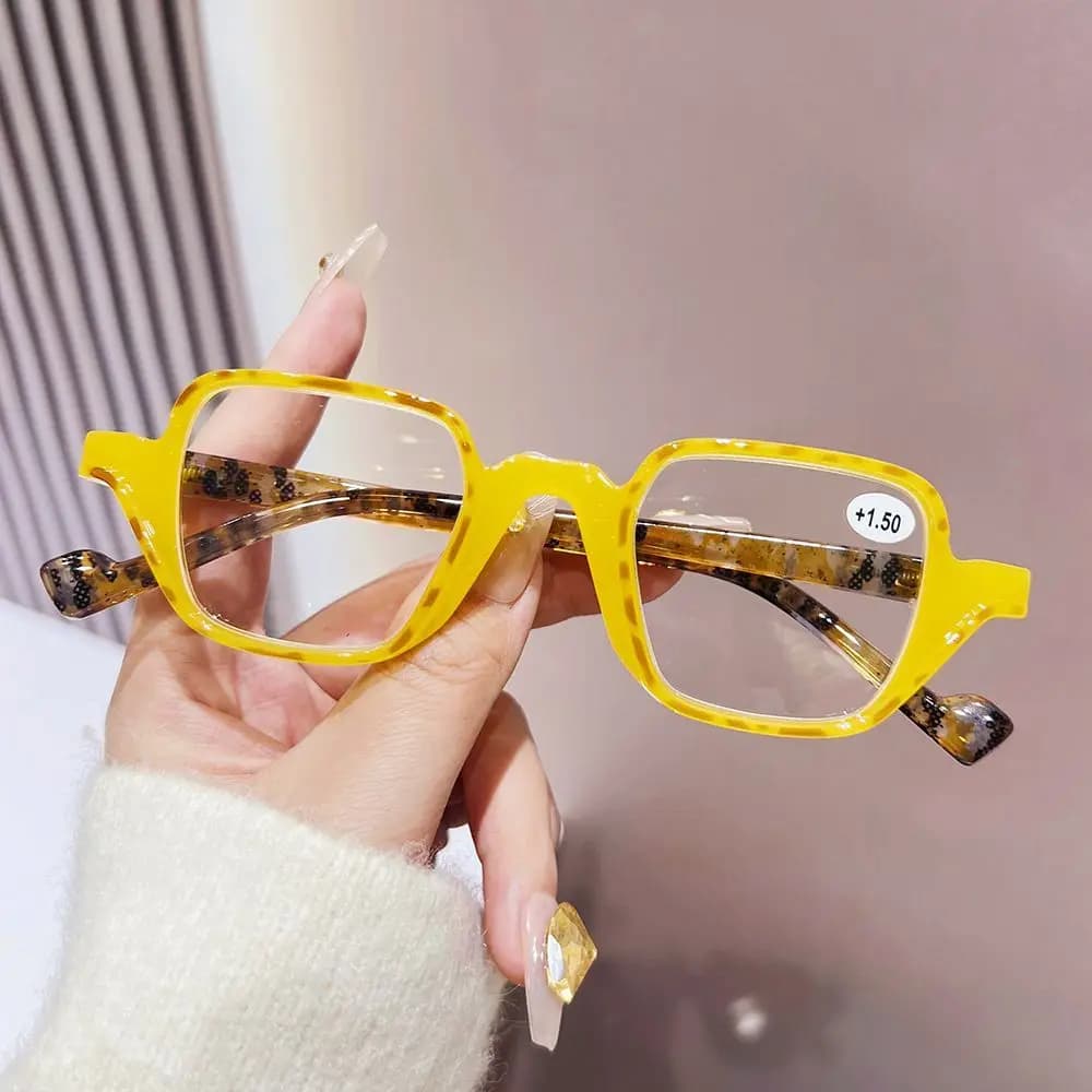 Shatar Small Frame Reading Glasses For Women Anti Blue Light Personalized New Fashionable Look Young Niche Presbyopic Glasses