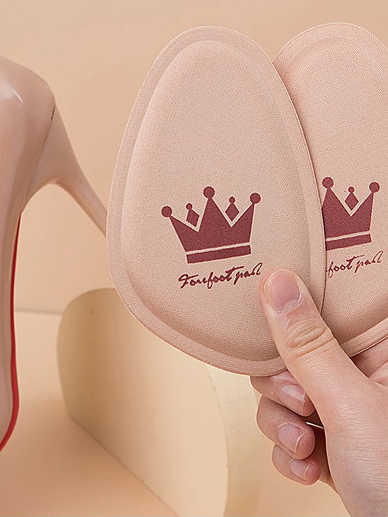 2pcs Letter Graphic Shoe Insoles, Fashion Apricot Insoles For Pumps