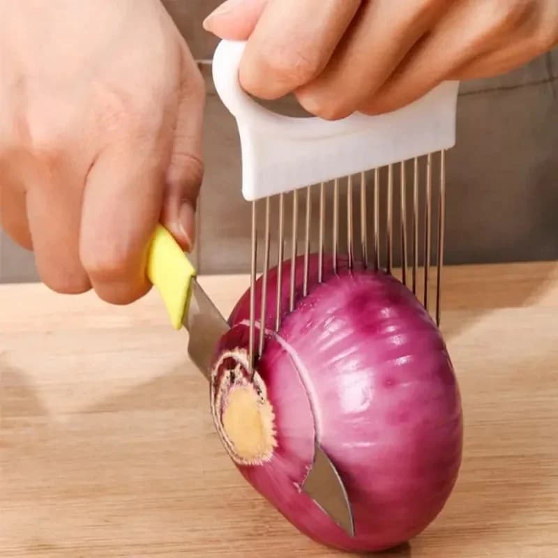 1PC Colorful Onion Slicer with Stainless Steel Holder – Easy Onion Chopper for Potatoes & Vegetables