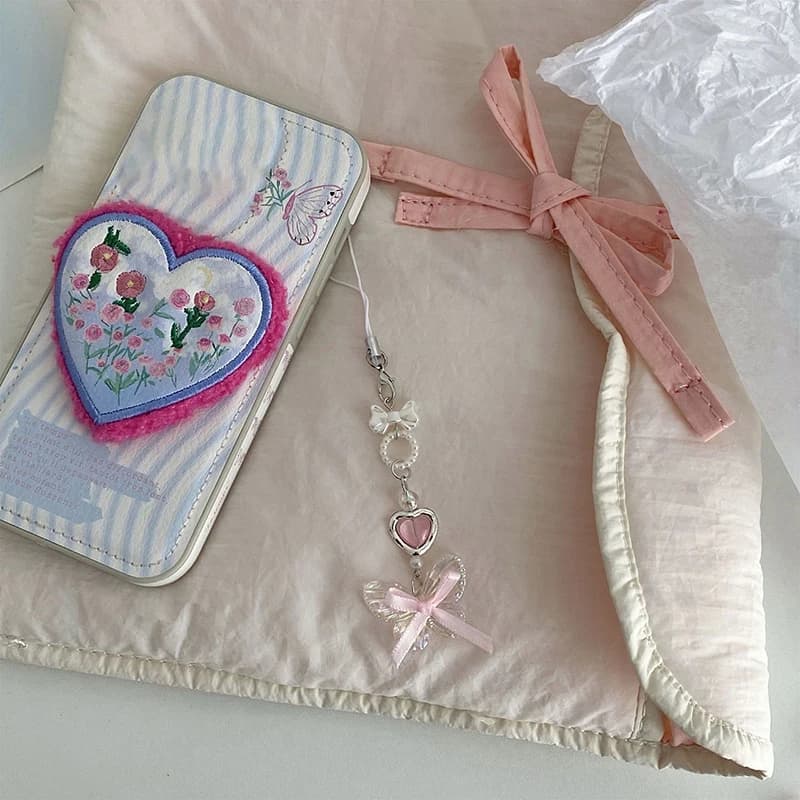 1pcs Korean Transparent Butterfly Phone Lanyard Girls Y2K Bow Heart Phone Chain For Girls Cute Sweet Mobile Phone Charm