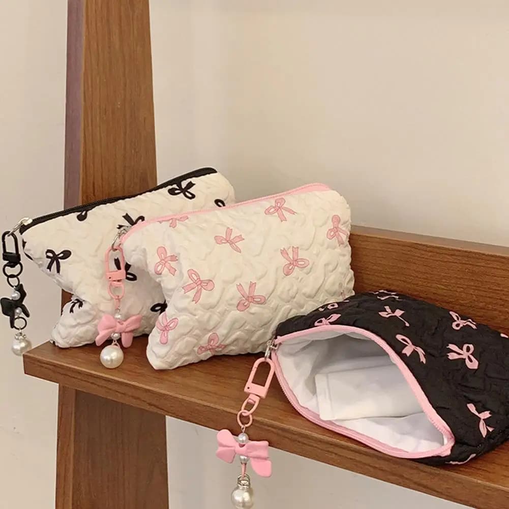 High-end Polyester Makeup Bag for Women Quilted Travel Cosmetic Bag Girls' Make Up Organizer Portable Little Bow Makeup Pouch