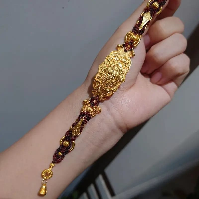 Intangible Cultural Heritage Ancient Handmade Gold Color High Relief Chisel Engraving Rope Bazaar Guardian Bracelet Chinese Tide