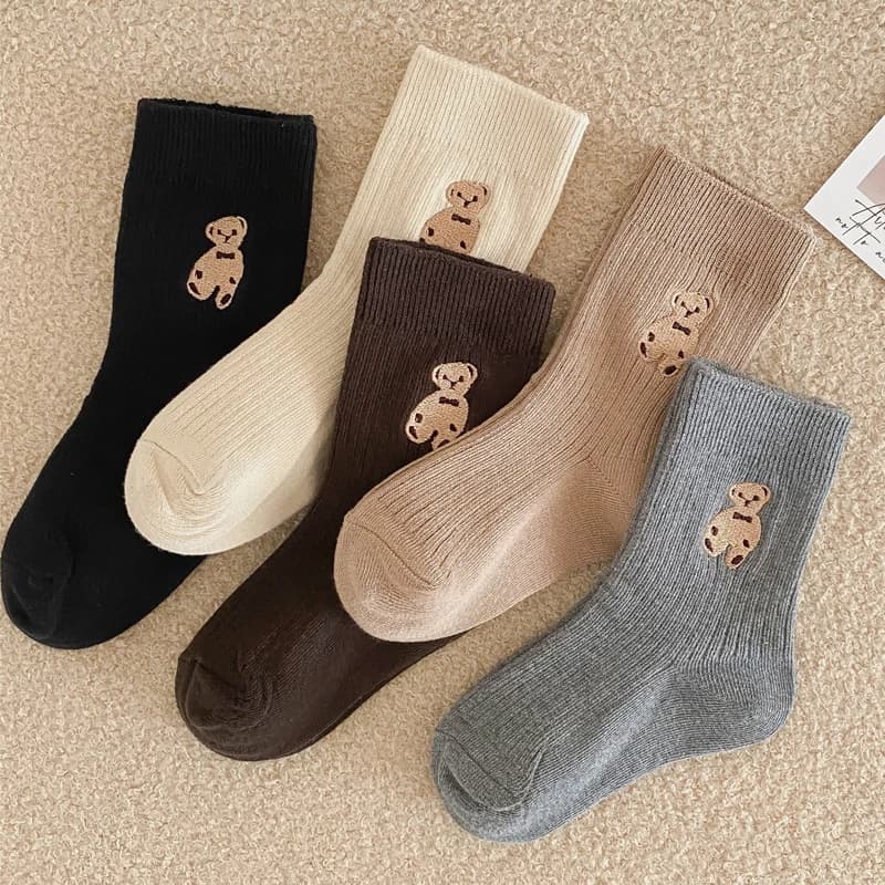 1 Pairs Cotton Kids Socks Korean Retro Style Bear Embroidery Girls Boy Toddler Knitted Socks Warmth Tube Socks For 1-9 Year