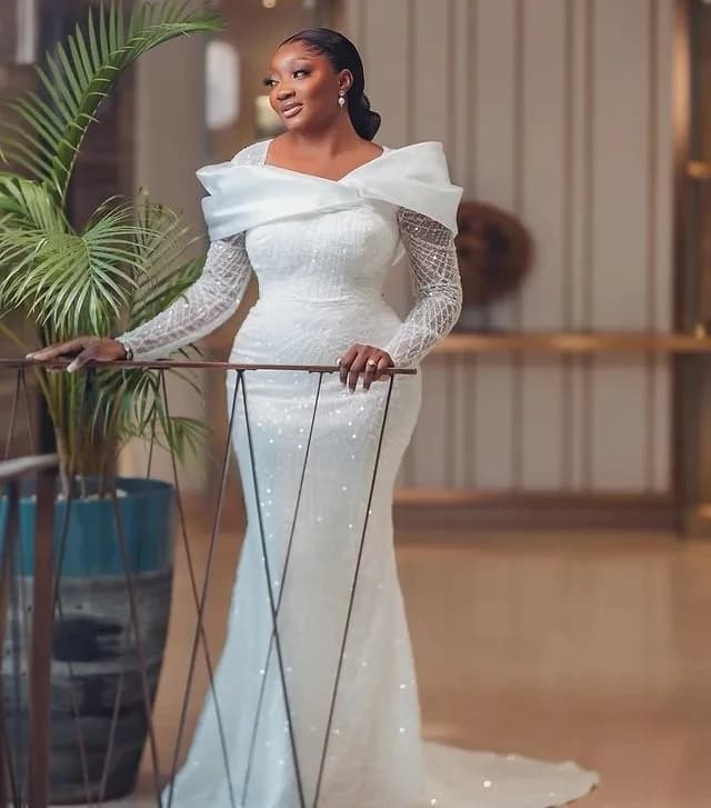 Bling African Wedding Dresses Mermaid Long Sleeves Lace Aso Ebi Women Bridal Wedding Gowns For Black Girls Customized