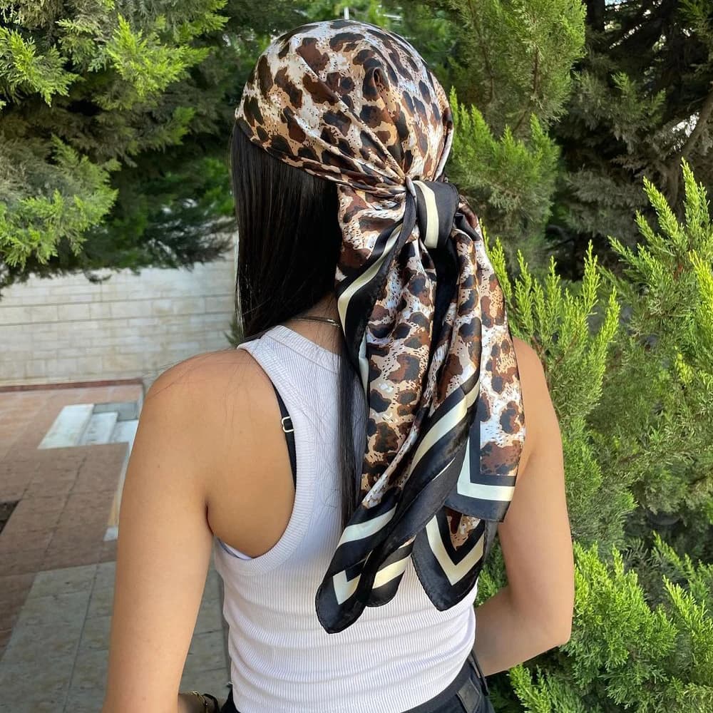New Silk Scarf And Wrap For Designer Luxury Brand Kerchief Neck Head/Hair Scarves Bandana Handkerchief 90X90CM Headscarf