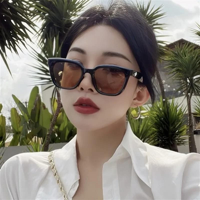 Korean Unisex Sunglasses for Men Driving Frame Sunglasses Eyewear