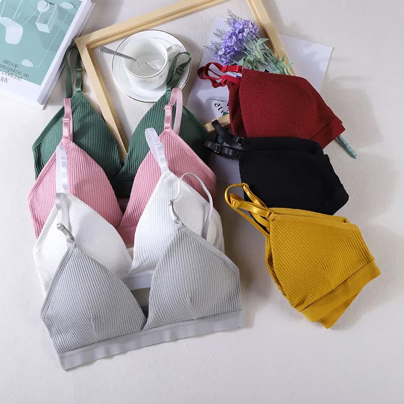 Women Sports Bra Triangle Cup Chest Wrapped Breathable And Sexy, No Steel Rings, Adjustable Shoulder Strap Yoga Bra