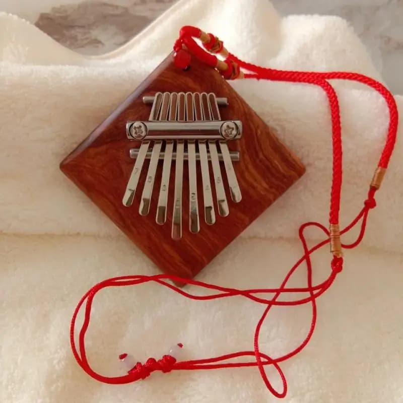 Mini Eight Tone Kalimba Red Sandalwood Exquisite Double Finger Kalimba Beginner Practice Musical Instrument with Hanging Rope