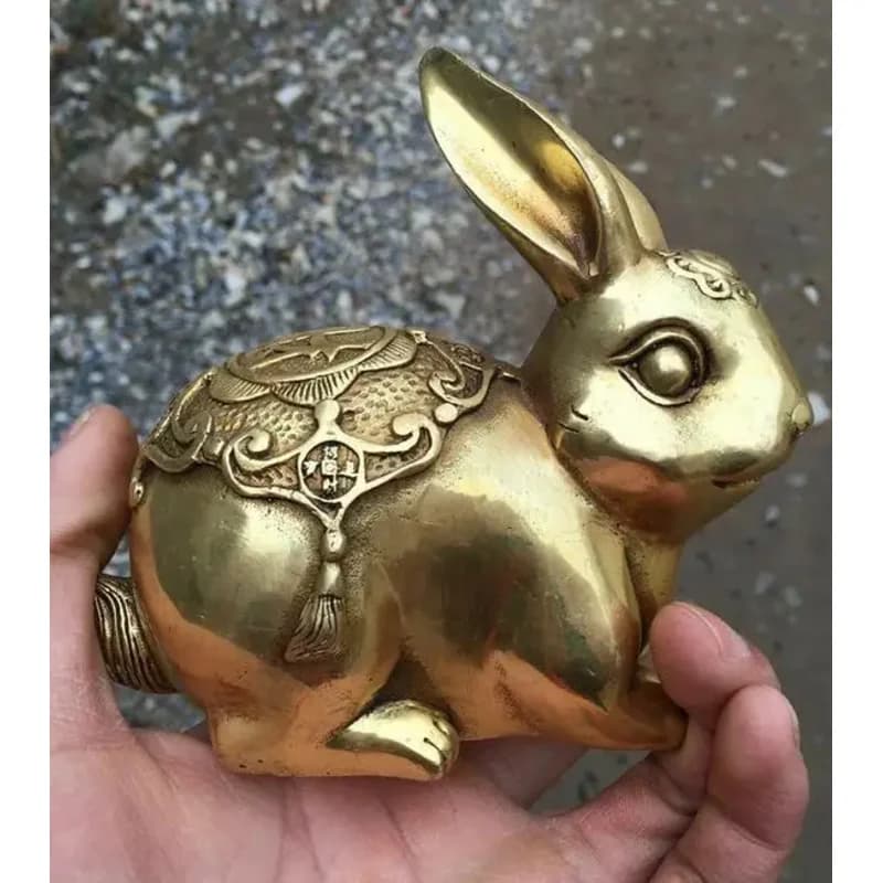 Chinese Folk Fengshui Brass Bronze Wealth Auspicious Zodiac Year Rabbit Statue