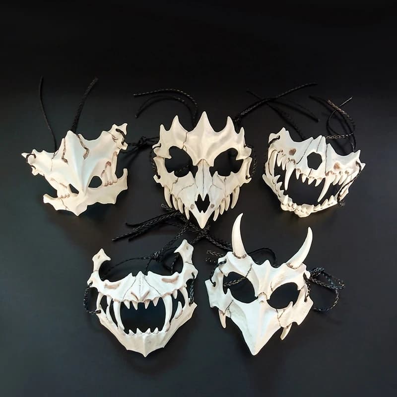 1PC Skull Mask Party Long Teeth Demon Skeleton Half Face Mask Wolf Dragon Tiger Houjuu Nue Mask Cosplay Halloween Costume Props