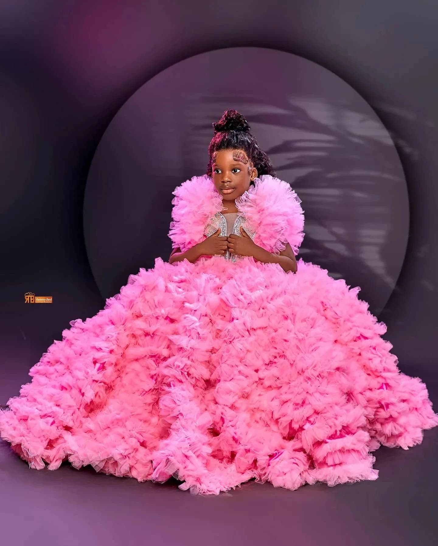 Luxury Pink Flower Girl Dresses For Wedding Applique Ruffles Toddler Pageant Ball Gown Kids Birthday First Communion Dress