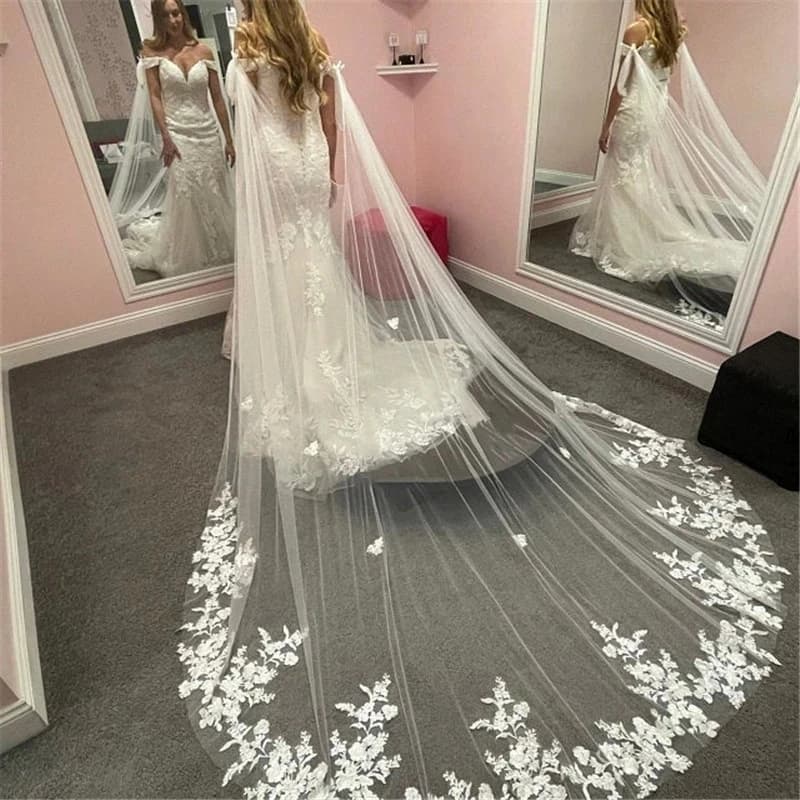 Real New White Ivory WED Cape Veil Lace Appliques Bridal Shoulder Veil Cathedral Tulle Long Cape Cloak Shawl Wedding Accessories