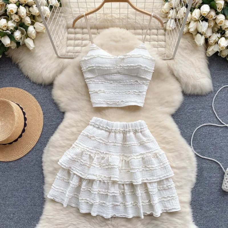Fashion New Women Summer Solid Chic Skirts Suit Sleeveless Tanks Tops Pleated Mini Skirts Two Pieces Set Female Outfits Clothes