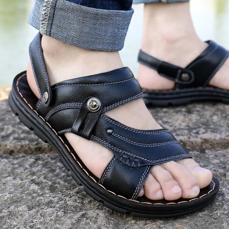 Men's Summer Sandals and Slippers Men's Leather Sandals Adult Thick-soled Beach Shoes Non-slip Open-toe Leather Sandals Hombre