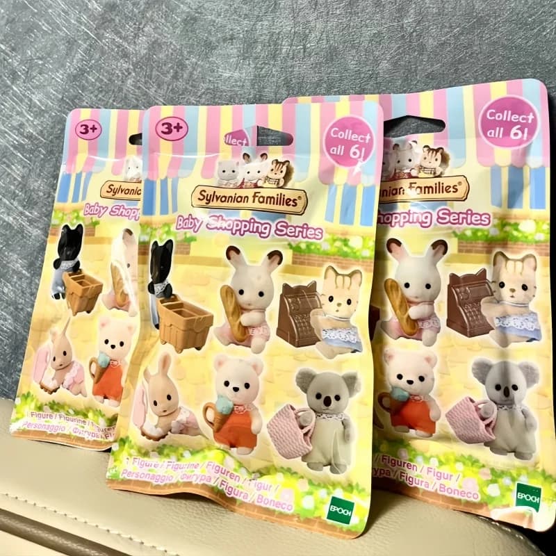 2024 hot Japan Sylvanian Families Randomly 1 Kawaii Shopping Festival Doll Cute Anime Figrues Room Ornaments Birthday Gift toy
