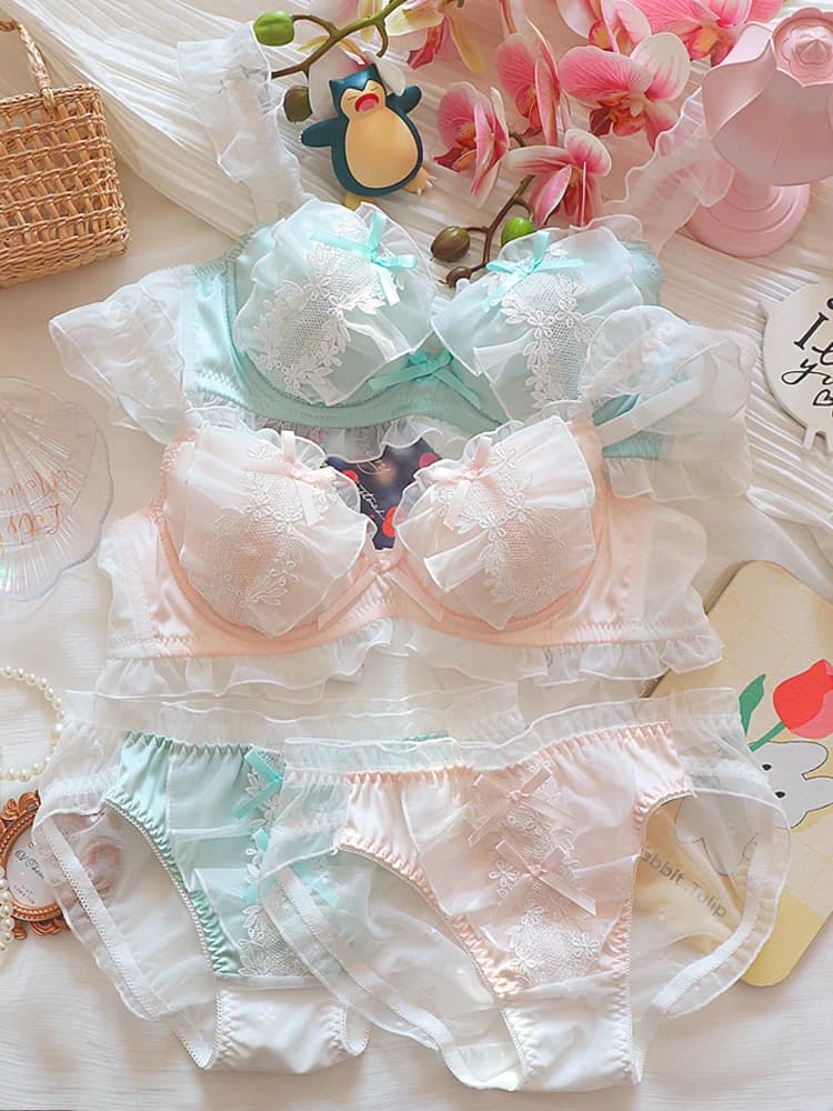 Summer sweet girl underwear lace sweet plus size lingerie with briefs suit women large size bras with steel ring bra set