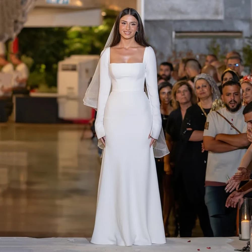 Elegant Long Sleeve Square Neck A-Line Wedding Dress With Train Customizable Bridal Gown For Bride Reception Party Ceremony