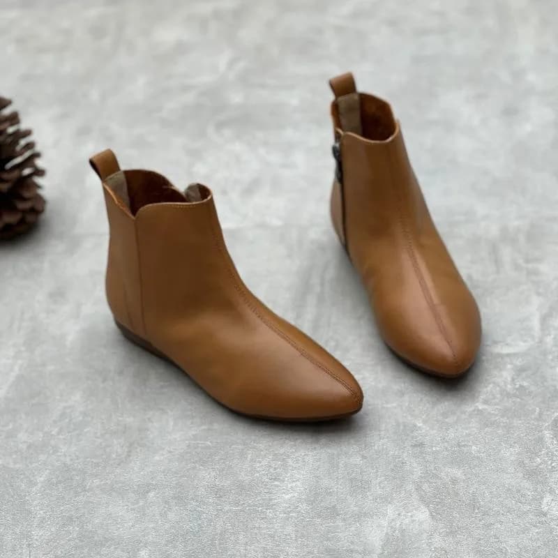 2024 Autumn/Winter New Handmade Genuine Leather Pointed Short Boots Retro Soft Sole Back Zipper Casual Women's Shoes