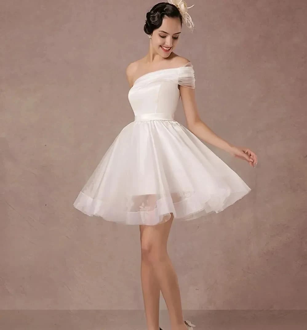 Stylish sexy A-line Short Wedding dress 2024 One-shoulder pleated backless bridal Party dress Bohemian style Vestidos De Noiva