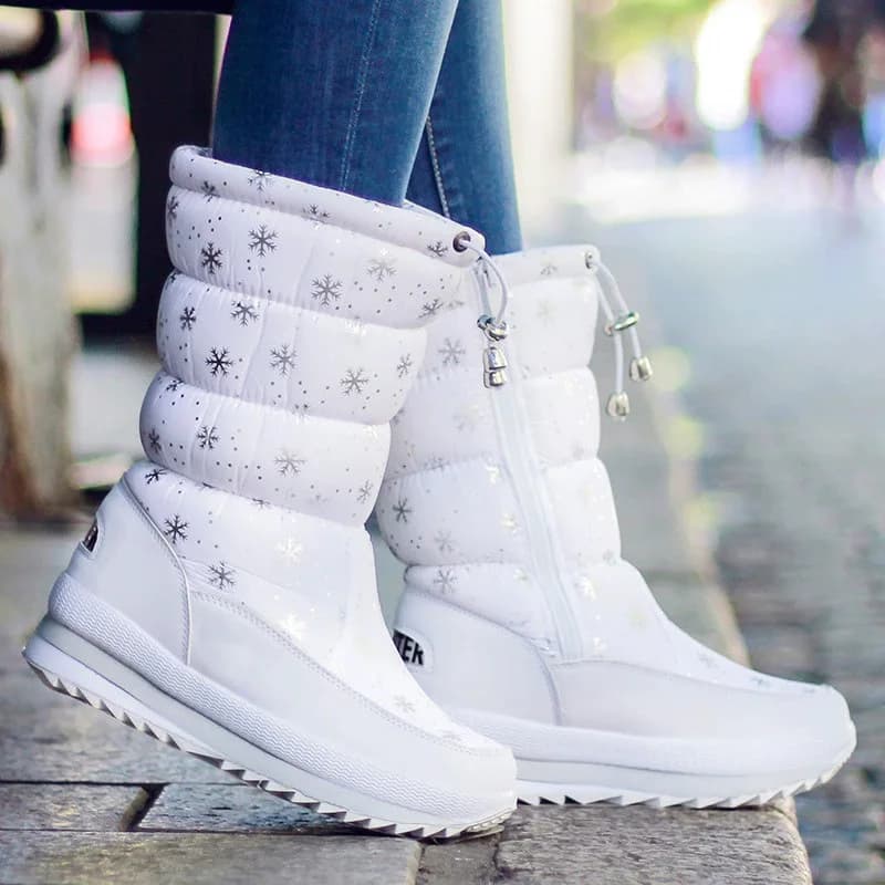 Waterproof Women Boots Winter Anti Slip Snow Boots Thick and Keep Warm High Top Casual Shoes Female Flat Snowflake Cotton Shoes