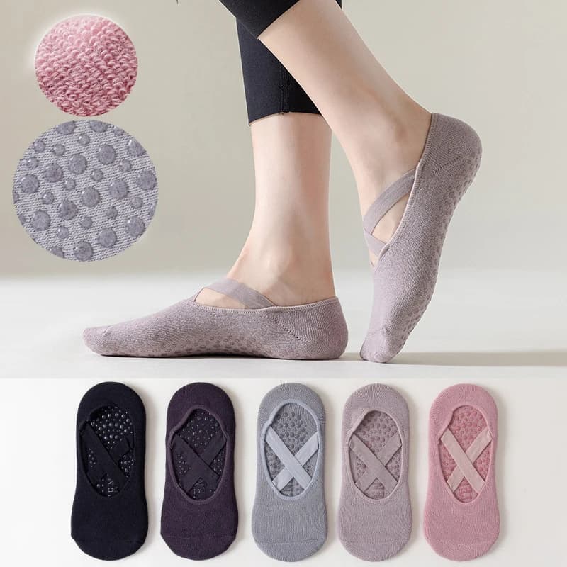 Yoga Socks Women Cotton Non-slip Pilates Women Socks Grip Towel No-Show Yoga Socks Bandage Indoor Floor Socks Gym Fitness Sports