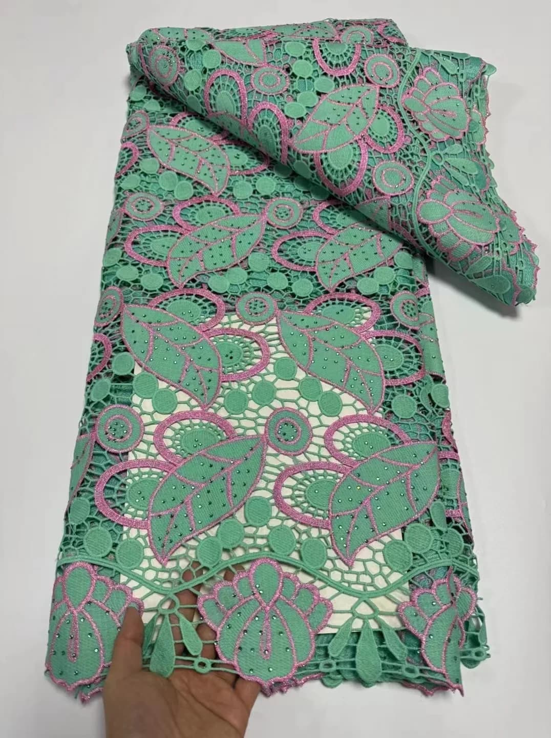 2024 High Quality 5 Yards Water Soluble African Lace Fabric Crystals Cord Guipure Lace Fabric Bridal Dresses For Wedding Sewing