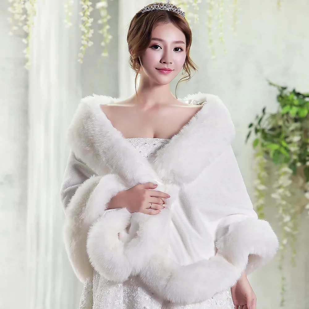 Red/White Wedding Bolero Winter Bridal Shrug Faux Fur Wedding Shawls Women Wraps Bridal Jacket Party Coat Bridal Shawl