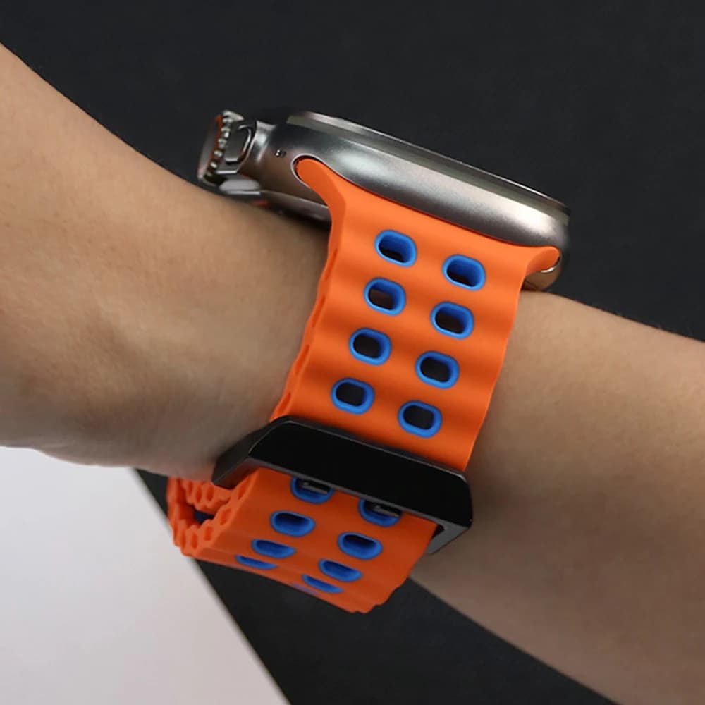 Sports Silicone Strap For Apple Watch Ultra 3/2/1 49mm Band Breathable Bracelet For iWatch 11 10 9 8 7 SE 3 46mm 45mm 44mm 42mm