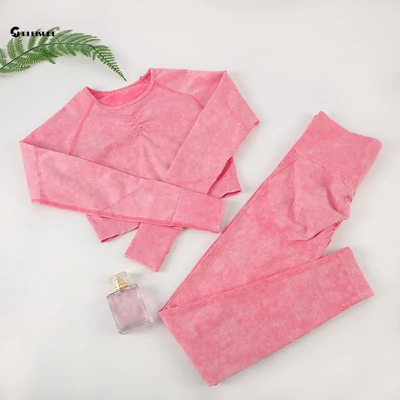 CHRLEISURE Wash Sports Set for Women Seamless Yoga Suit Long Sleeve Fitness Top with Butt Lift Scrunch Workout Leggings Gym Wear