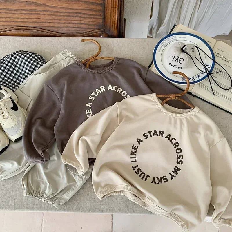 Boys Retro Hoodie Top 2024 Spring and Autumn Children Beige Letter Round Neck Casual Shirt Loose Korean Style Fashion Tops