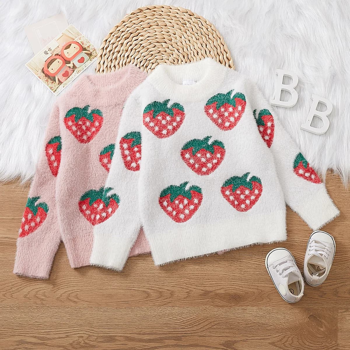 PatPat Toddler Girl Sweet Strawberry Pattern Sweater