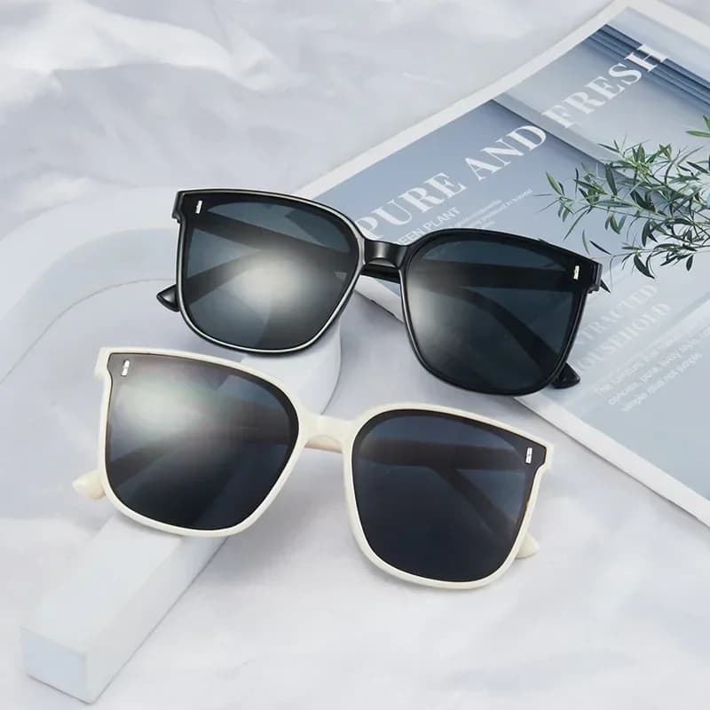 New Metal Rice Nail Sunglasses Fashion Personality Korean Version Square Big Frame Sunglasses Men and Women The Same