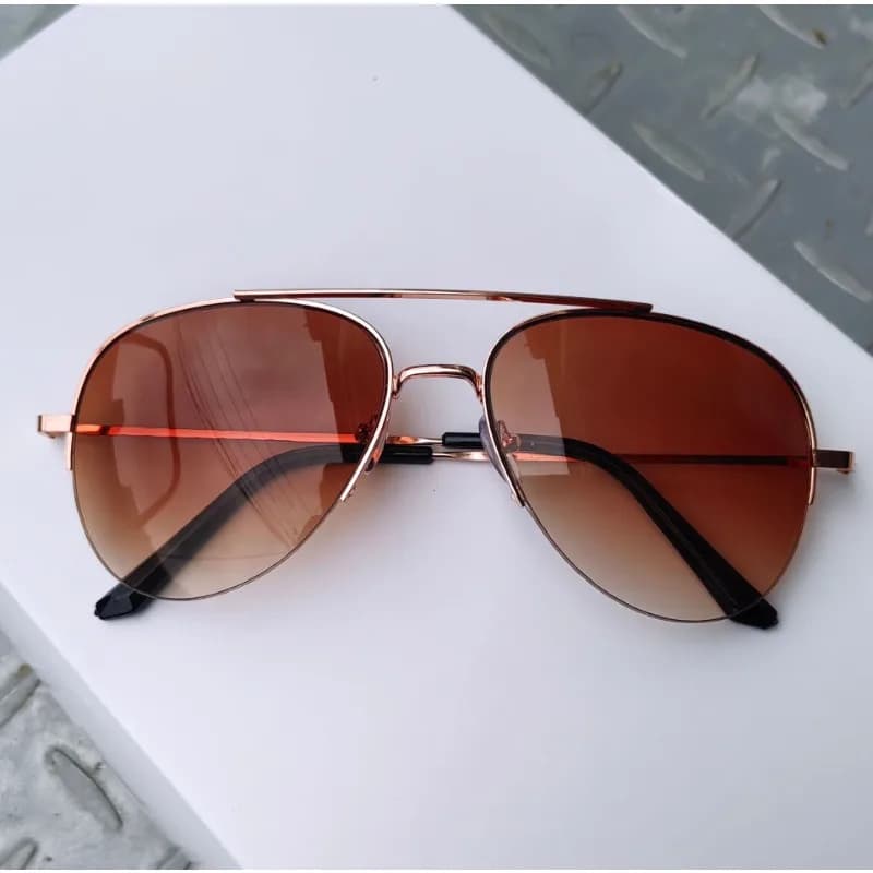 Sporty Metal Frame Fashion Glasses for Men & Women Anti-Reflective Lenses Golden-Tone Finish Perfect for and Activitie