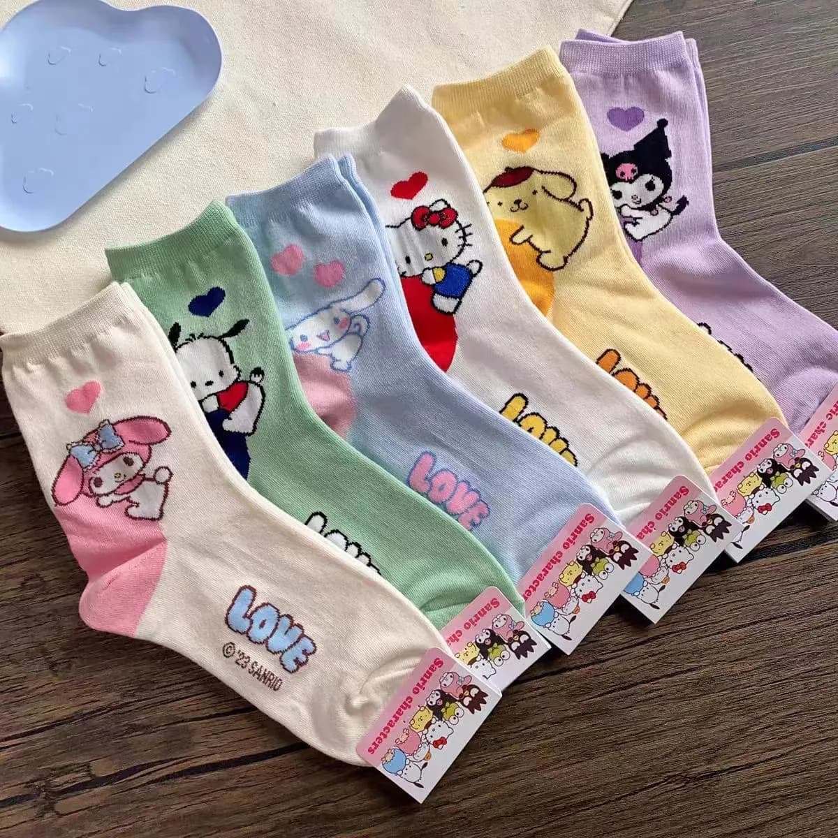 6Pcs/set Sanrio Female Cotton Socks Cartoon Cinnamoroll My Melody Kuromi Girls Socks Student Mid-tube Non-slip Socks Girl Gift