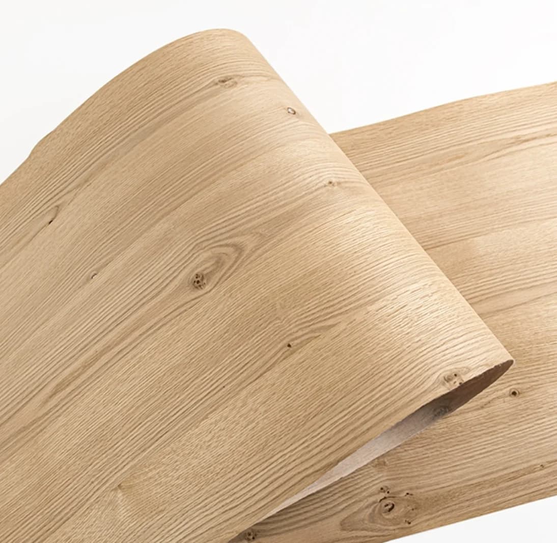 Length:2.5meters Width:580mm Thick:0.5mm Natural scab Oak Skin Veneer Retro antique guitar decoration furniture renovation