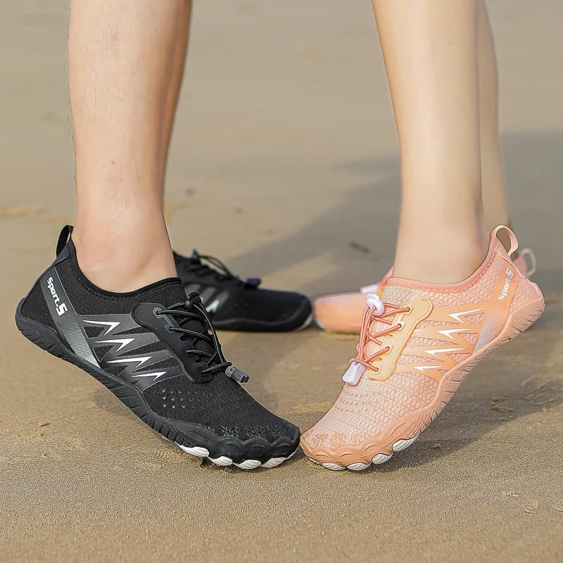 Quick-Drying Beach Water Shoes Unisex Swimming Aqua Slippers Seaside Barefoot Surfing Upstream Sneakers Women Men Light Sandals