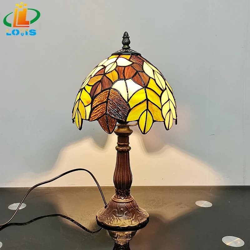 20CM European Style Leaf Small Table Lamp Tiffany Style Home Decoration, Study Glass Antique Gift Boutique Lighting Decoration