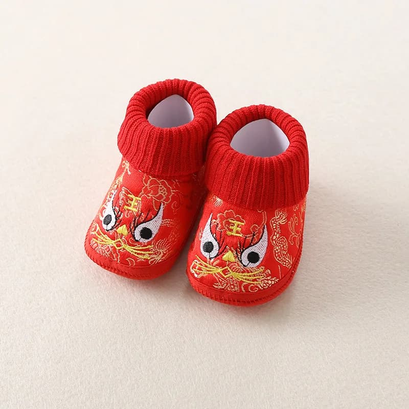 Red Traditional Chinese Style Embroidery Kids Shoes Infant Soft Bottom Baby Tiger First Walkers Shoes for Chinese New Year