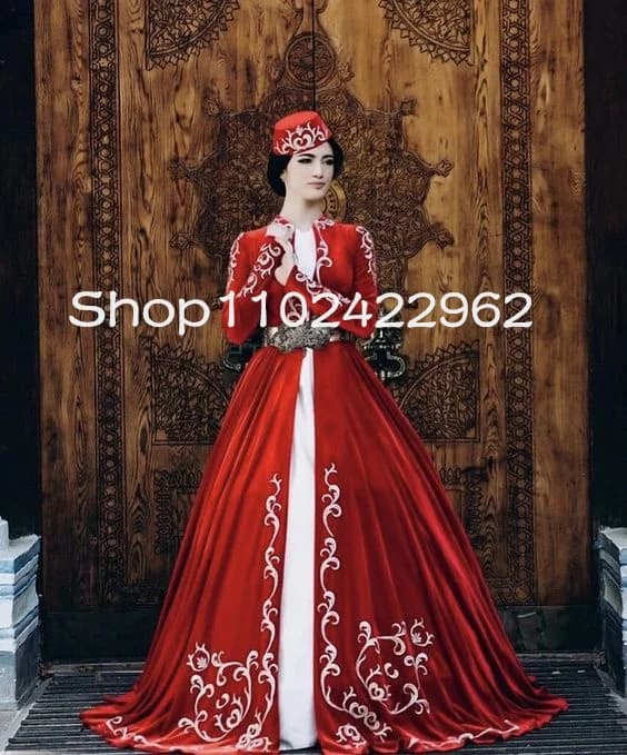 Georgian National Long Sleeve Prom Occasion Dresses Applique Embroidery Stain Two Pieces Muslim Evening Gown Crimean Tatar