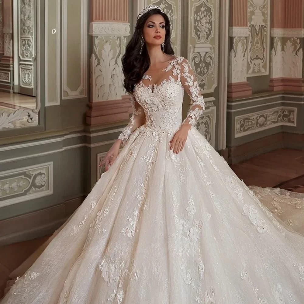 Customized Gorgeous Ball Gown Wedding Dress Long Sleeve Lace Applique Bridal Gown Princess Bride Marriage Women Clothing