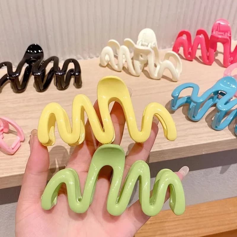 New Colorful Jelly Wave Hair Claw Hairpin Women Girls Fashion Design Korean Sweet Simple Irregular Hair Clip Headwear 헤어핀