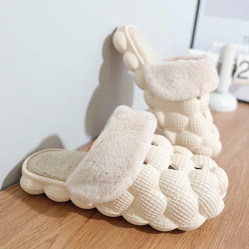 Unisex Winter Slides For Women Indoor Slippers Man Bubble Slides Massage Litchi Fashion Designer Warm Flecee Men Clogs