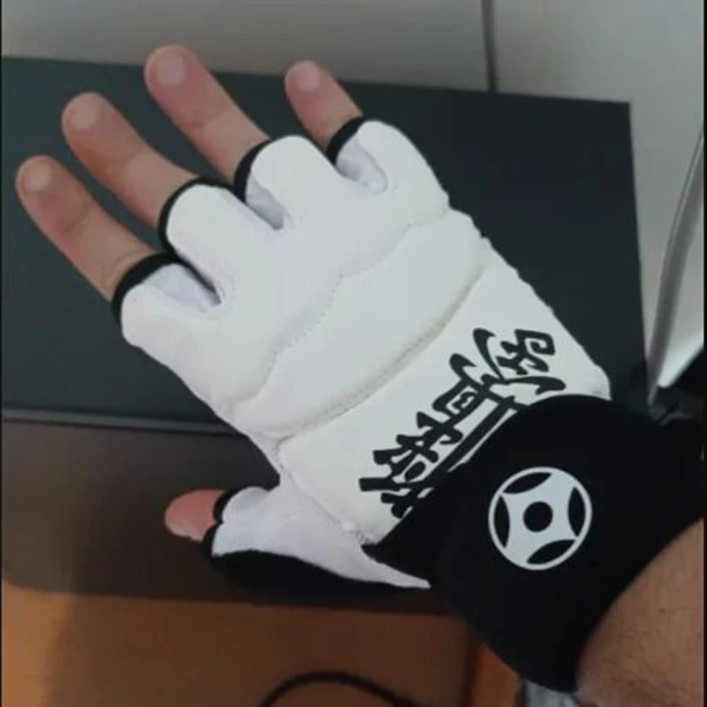 Kyokushin Kai Karate Gloves Fighting Hand Protector Martial Arts Sports Karate Kyokushin Professional Fitness Boxing Pu Gloves