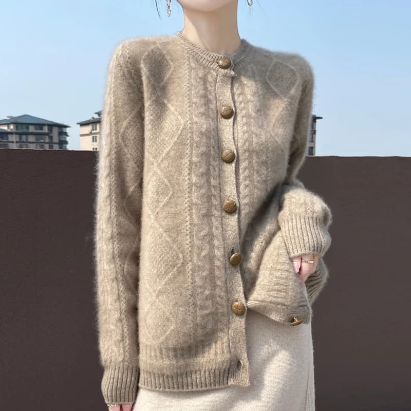 New round neck thick jacquard in autumn and winter 100% beautiful slave wool sweater cardigan loose long sleeve solid color knit
