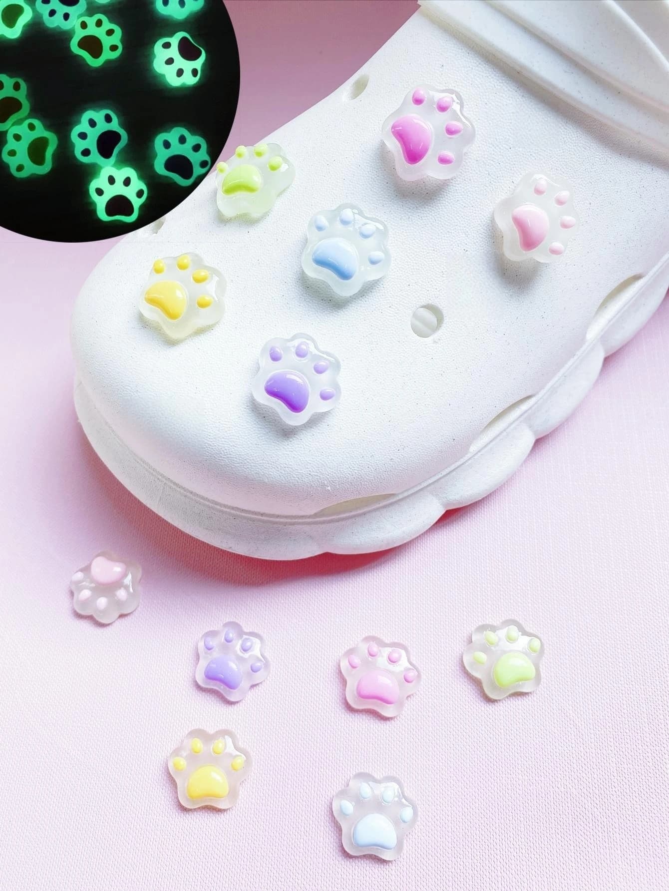 12 pcs for Clogs accessories Detachable glow-in-the-dark cat Claw accessories after absorbing glow Garden Shoes Beach Shoes a
